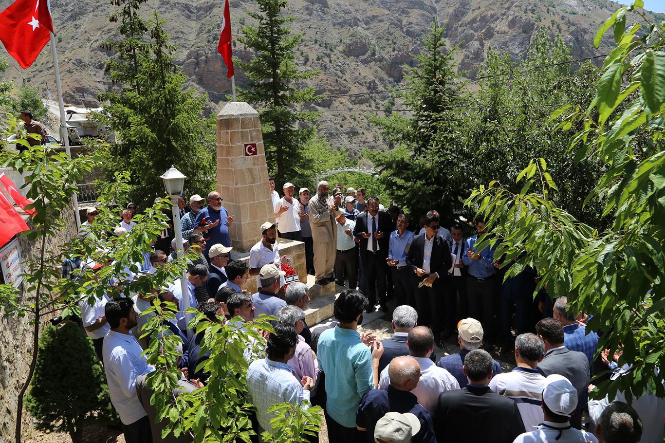 "Başbağlar Katliamı Türkiye’nin hâlen kanayan yarası" "Başbağlar Katliamı Türkiye’nin hâlen kanayan yarası"